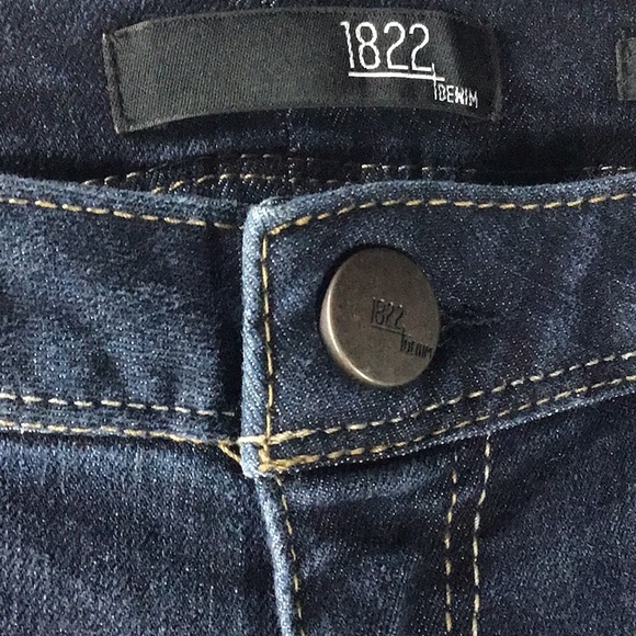 1822 Denim Denim - 1822 Denim Dark Blue Jeans Woman's Size 20